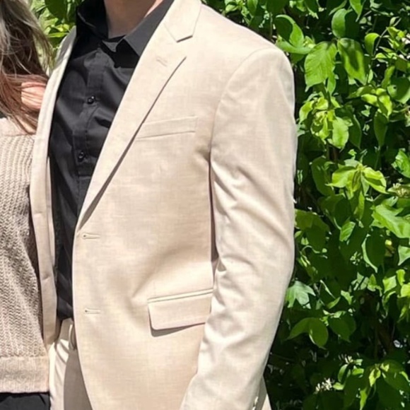 Men’s tan skinny fit suit - Picture 1 of 2